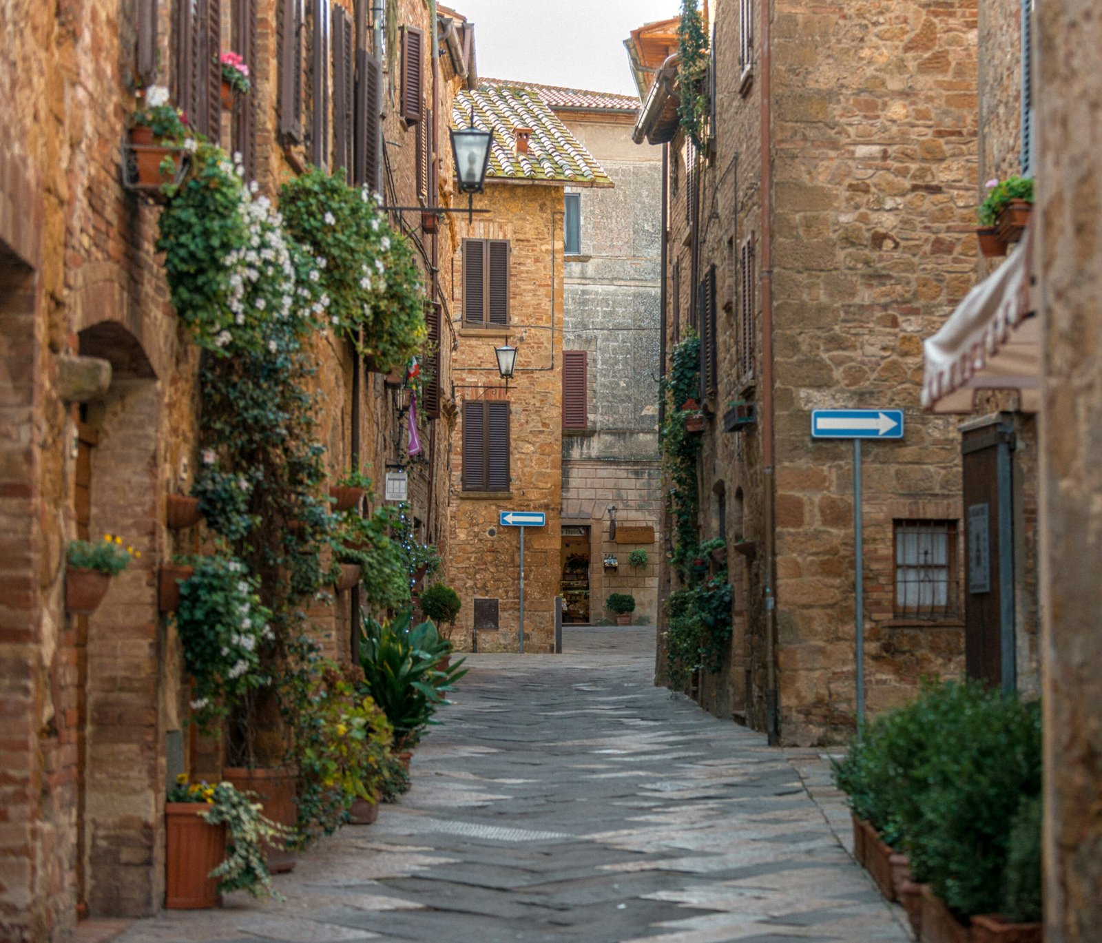 Val d’Orcia y paisajes toscanos para una ruta estratégica por el centro de Italia