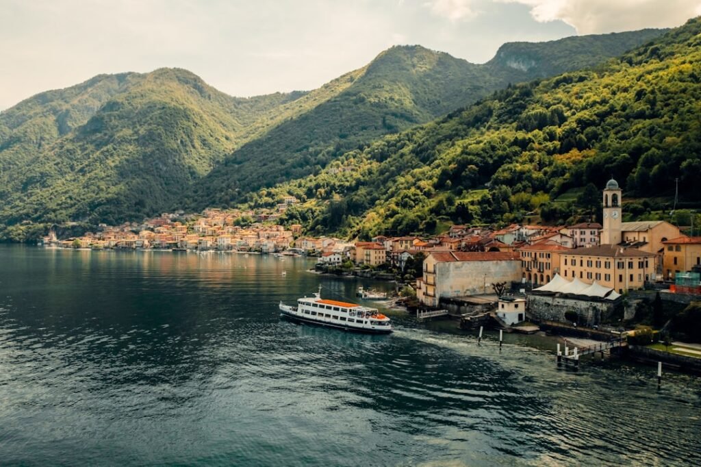 lago de como guia completa globevision 14